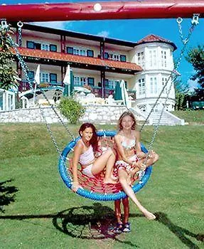 호텔 Lust Und Laune Am Woerthersee 4*
