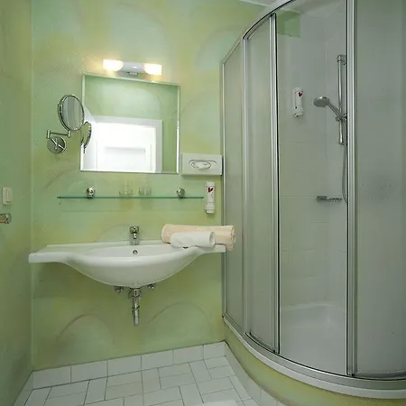 Hotel Lust Und Laune Am Worthersee Portschach am Woerthersee