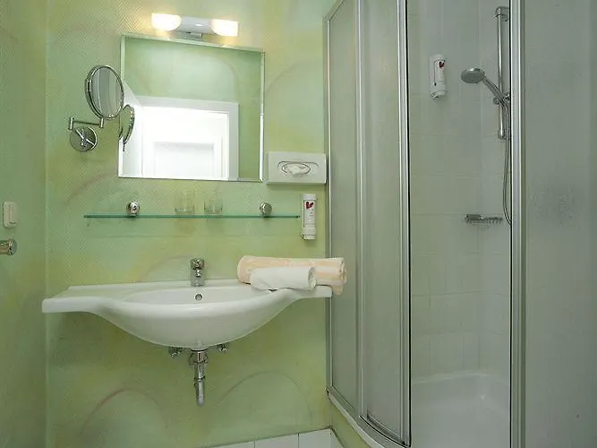 Hotell Lust Und Laune Am Woerthersee Pörtschach am Wörthersee